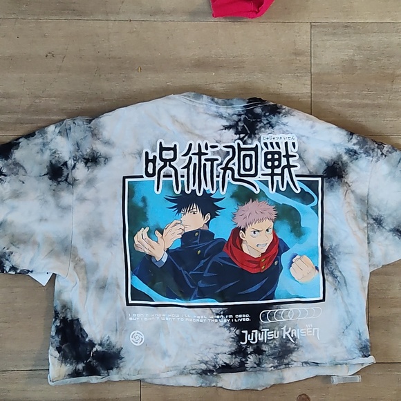 New with tags size l jujutsu kaisen crop t shirt anime - Picture 2 of 3